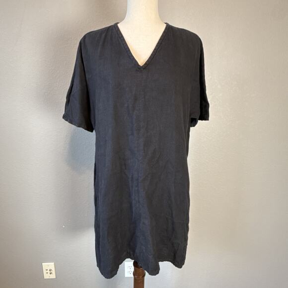 Crown Linen Designs Womens Oversized Swing Shift Dress Size XS/S Black Pockets - Picture 2 of 8
